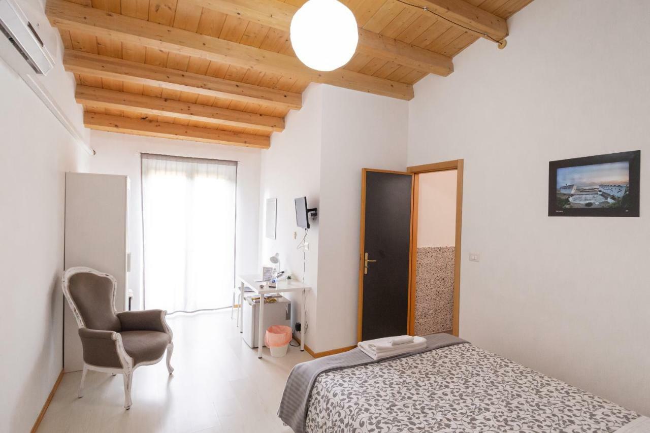 Al Qatta Bed & Breakfast Canicatti Exterior photo